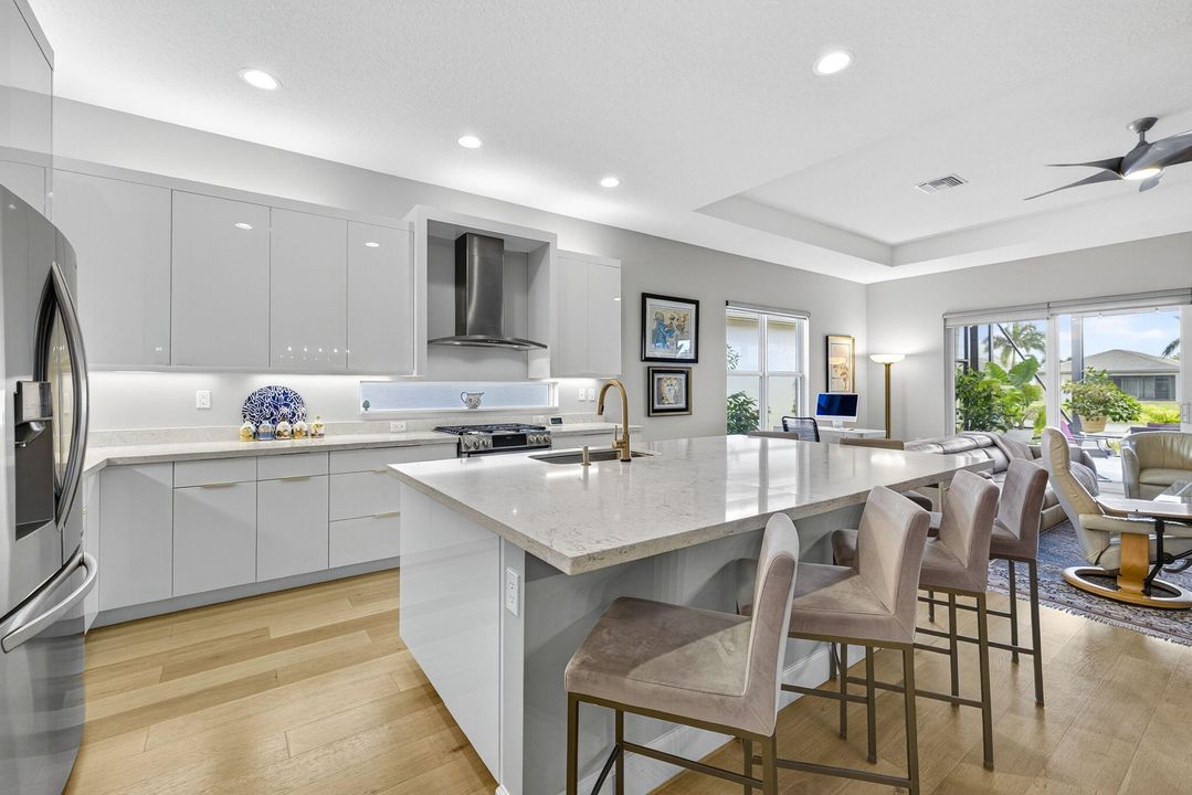 For Sale: $1,289,000 (3 beds, 3 baths, 2214 Square Feet)