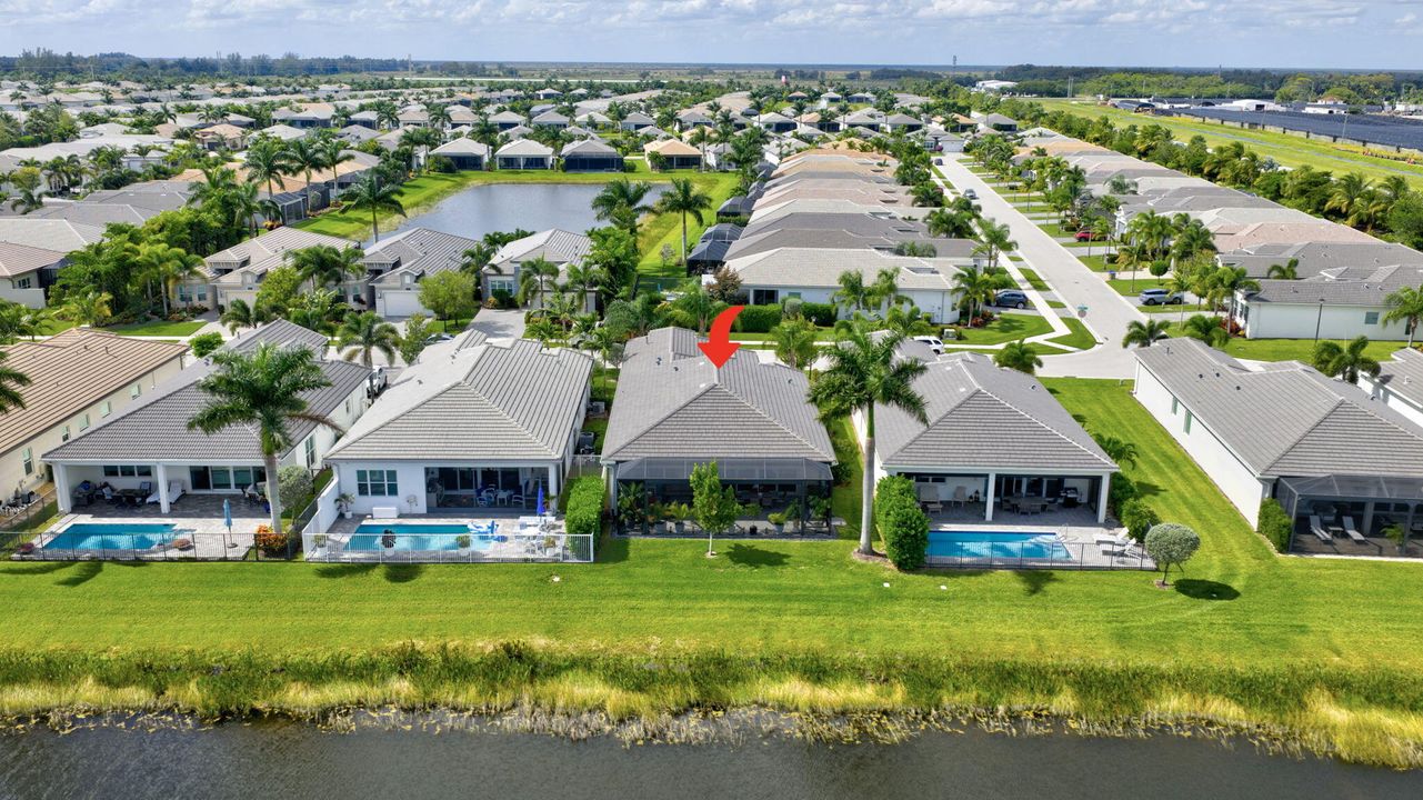 For Sale: $1,289,000 (3 beds, 3 baths, 2214 Square Feet)