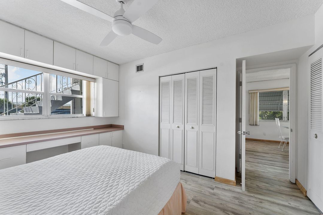 For Rent: $4,500 (2 beds, 2 baths, 941 Square Feet)