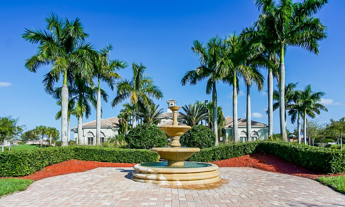 待售: $365,000 (3 贝兹, 2 浴室, 2080 平方英尺)