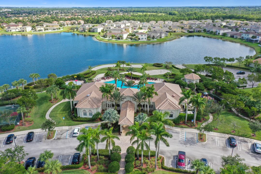 待售: $365,000 (3 贝兹, 2 浴室, 2080 平方英尺)