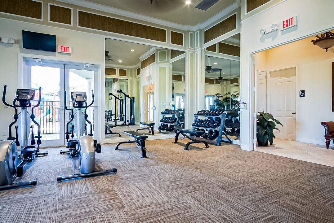 待售: $365,000 (3 贝兹, 2 浴室, 2080 平方英尺)