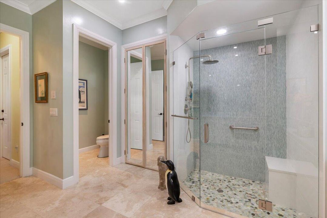 For Sale: $2,150,000 (4 beds, 5 baths, 4036 Square Feet)