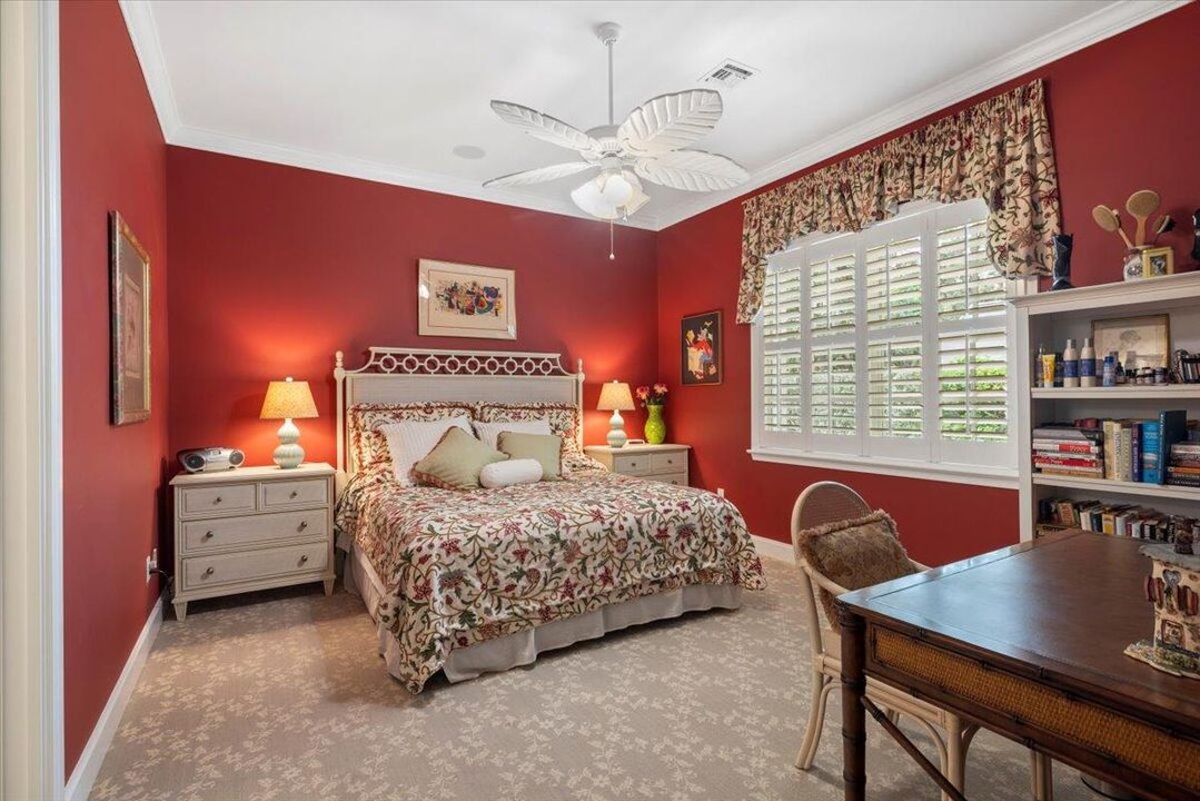 For Sale: $2,150,000 (4 beds, 5 baths, 4036 Square Feet)