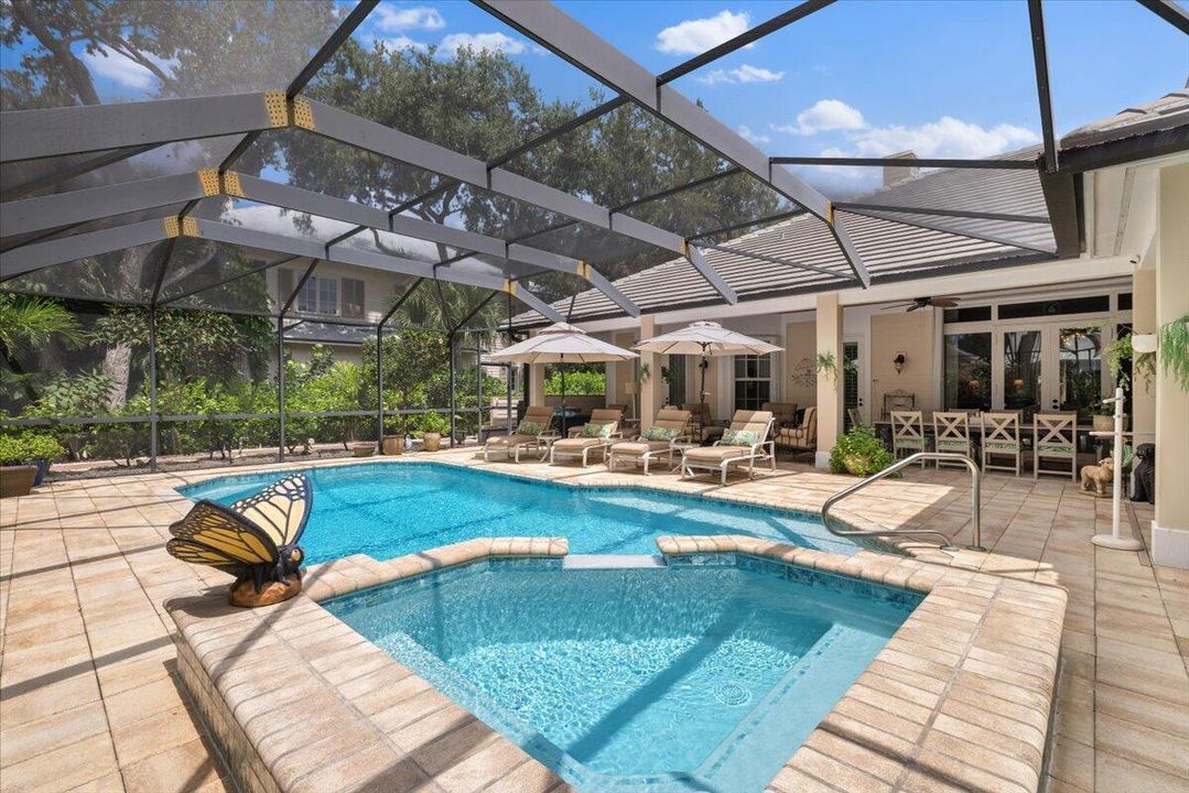 For Sale: $2,150,000 (4 beds, 5 baths, 4036 Square Feet)