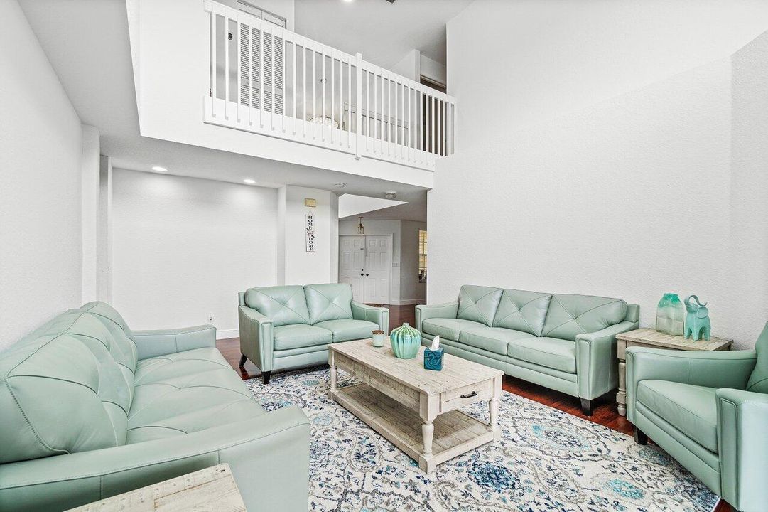 Active With Contract: $3,500 (4 beds, 3 baths, 2208 Square Feet)