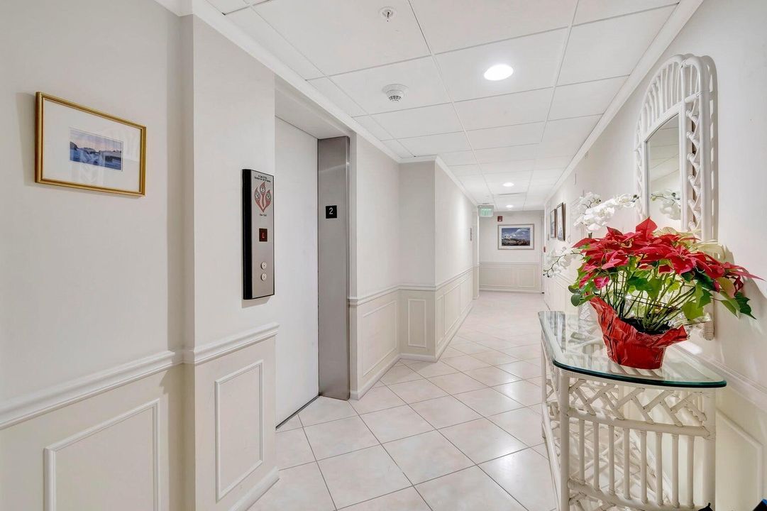 For Sale: $860,000 (2 beds, 2 baths, 1760 Square Feet)