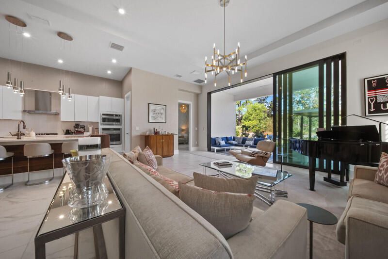 For Sale: $650,000 (3 beds, 3 baths, 2289 Square Feet)