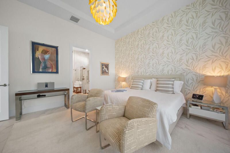 For Sale: $650,000 (3 beds, 3 baths, 2289 Square Feet)