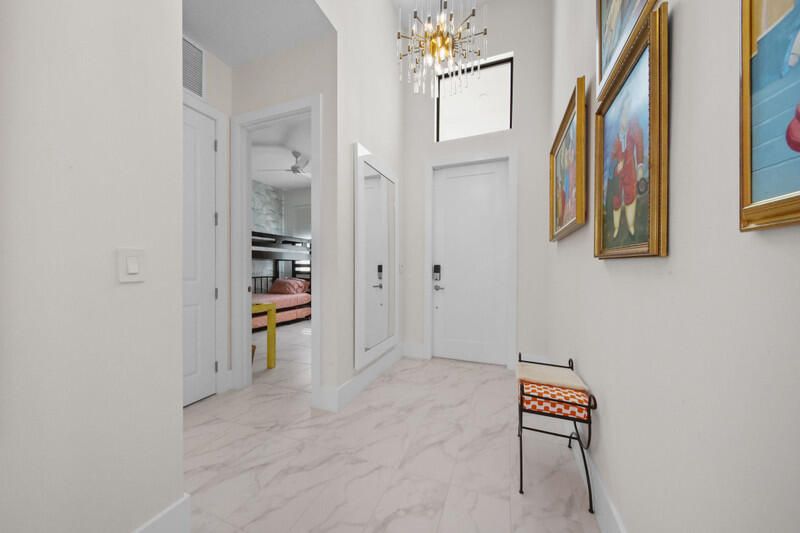 For Sale: $650,000 (3 beds, 3 baths, 2289 Square Feet)