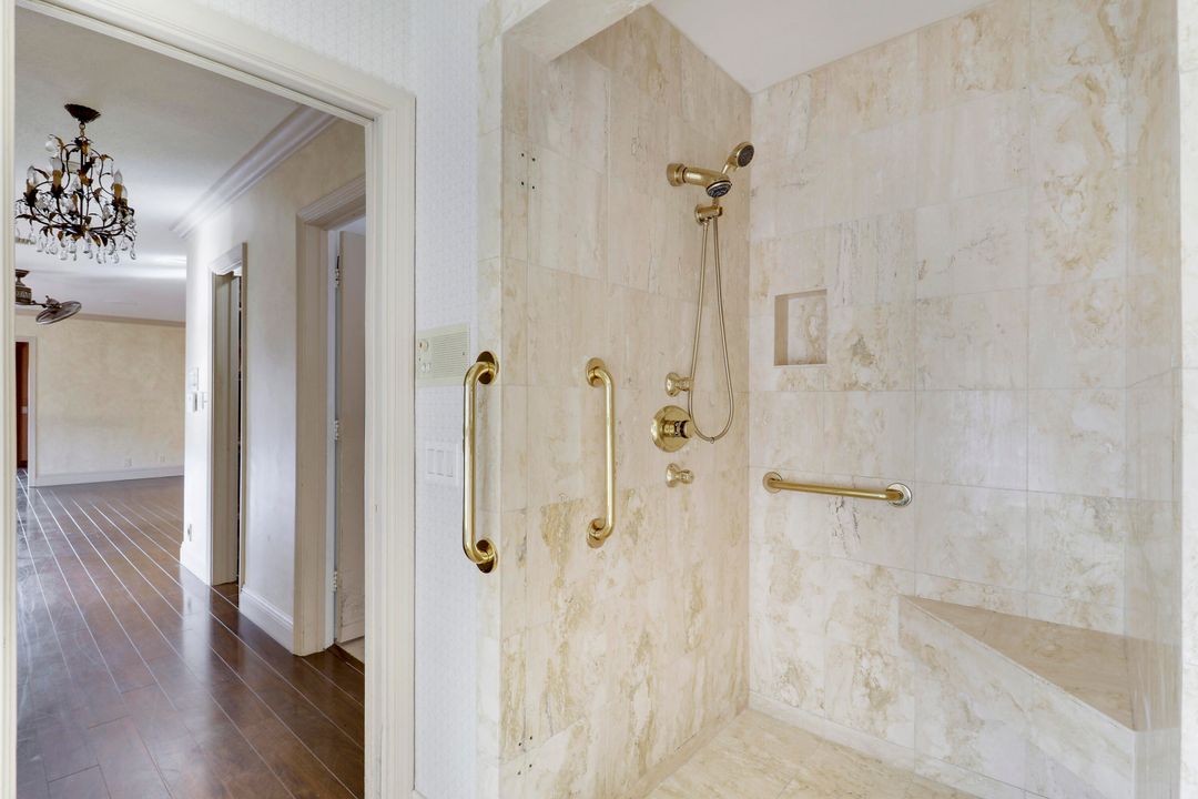 待售: $3,100,000 (4 贝兹, 3 浴室, 3921 平方英尺)