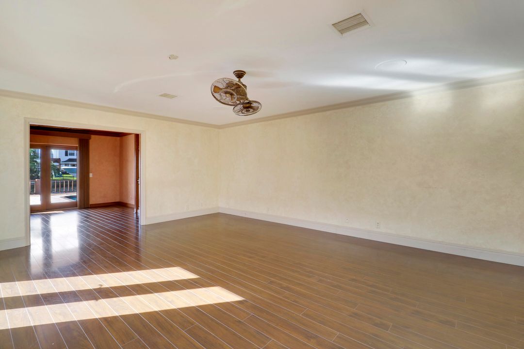 待售: $3,100,000 (4 贝兹, 3 浴室, 3921 平方英尺)