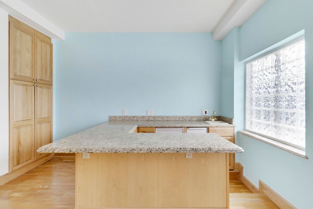 待售: $3,100,000 (4 贝兹, 3 浴室, 3921 平方英尺)