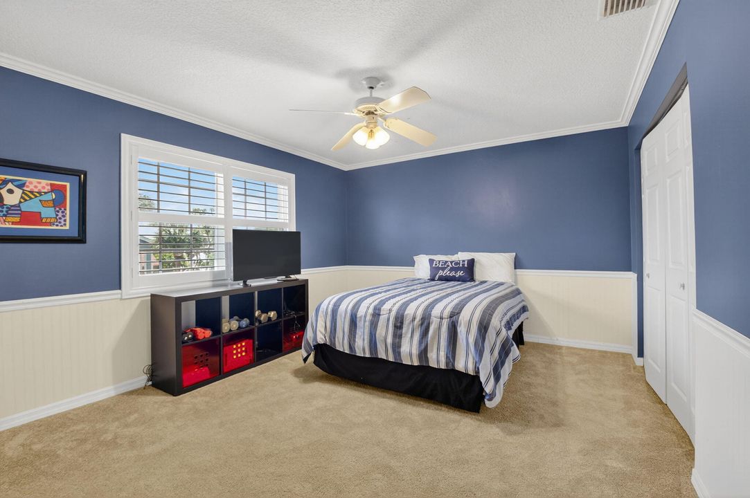 Activo con contrato: $825,000 (4 camas, 3 baños, 2495 Pies cuadrados)