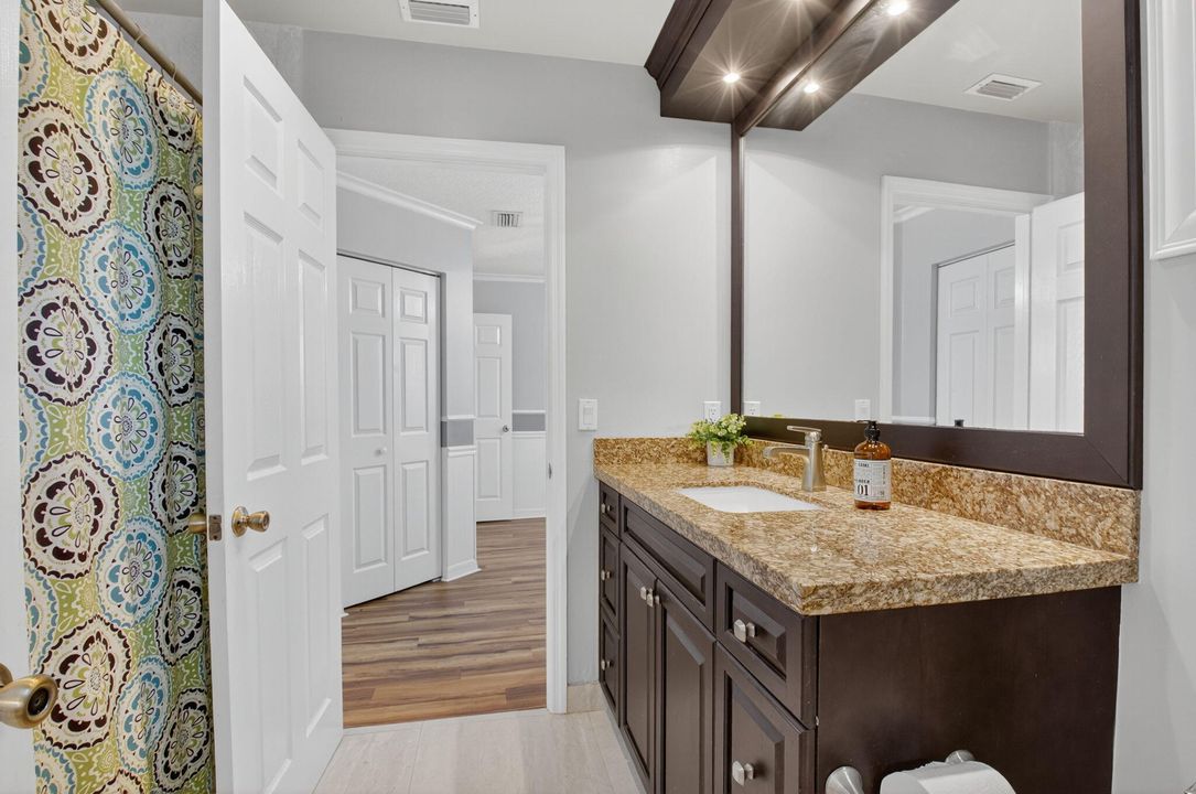 Activo con contrato: $825,000 (4 camas, 3 baños, 2495 Pies cuadrados)