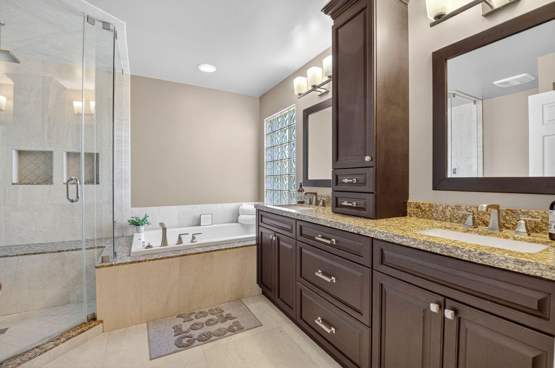 Activo con contrato: $825,000 (4 camas, 3 baños, 2495 Pies cuadrados)