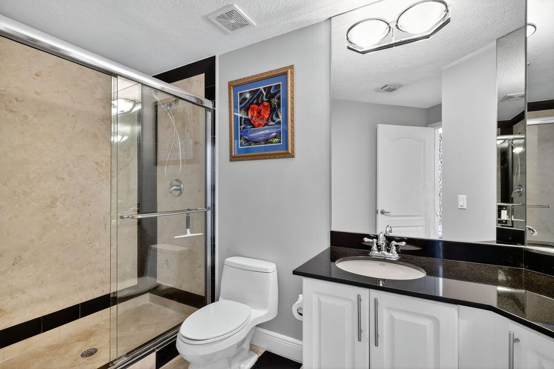 For Sale: $379,900 (2 beds, 2 baths, 1345 Square Feet)