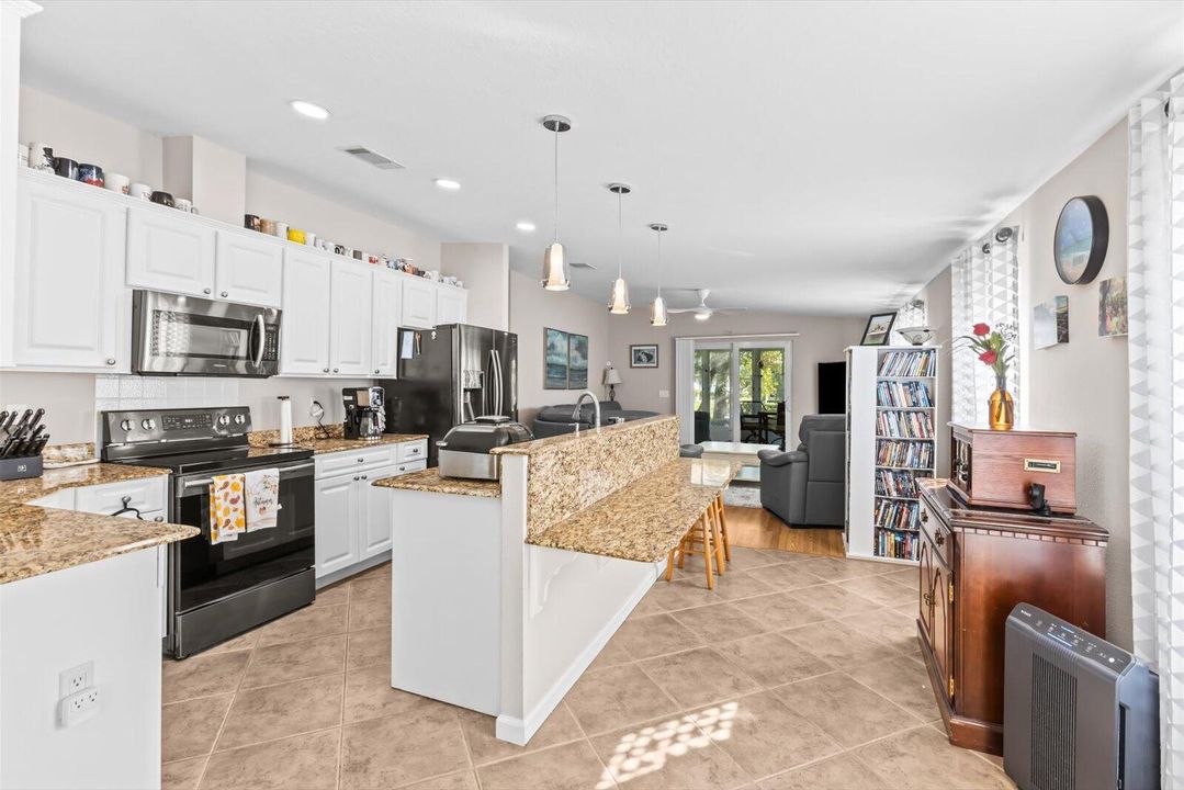 For Sale: $189,000 (3 beds, 2 baths, 1786 Square Feet)