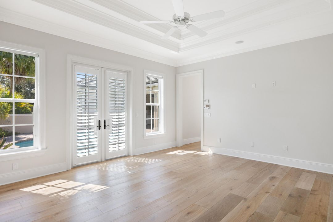 For Sale: $2,450,000 (4 beds, 4 baths, 3532 Square Feet)