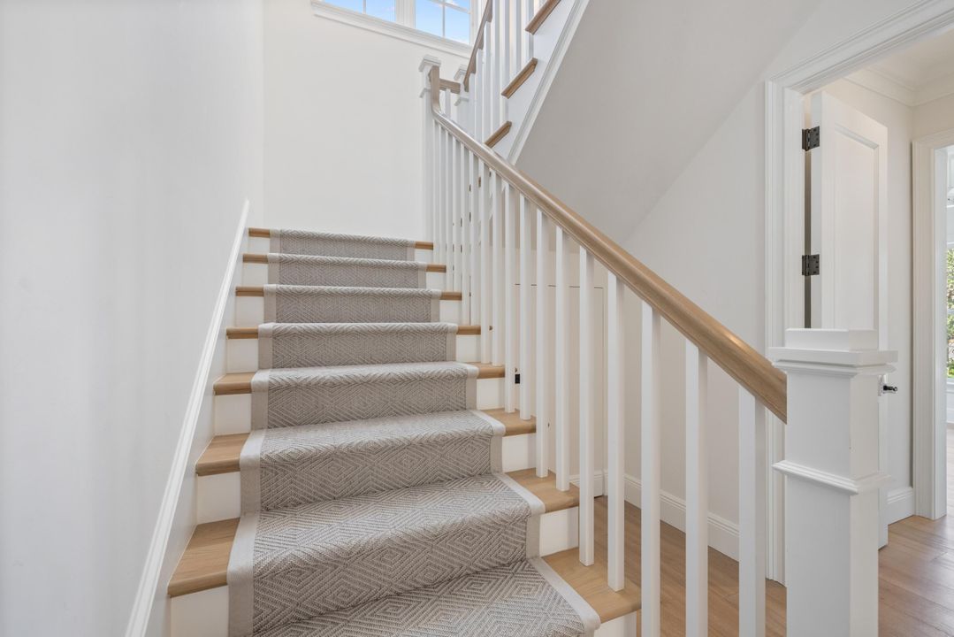 For Sale: $2,450,000 (4 beds, 4 baths, 3532 Square Feet)