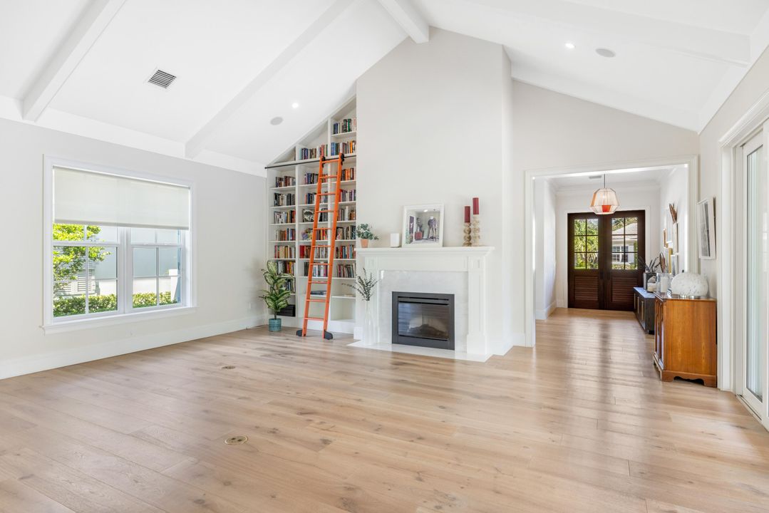 For Sale: $2,450,000 (4 beds, 4 baths, 3532 Square Feet)