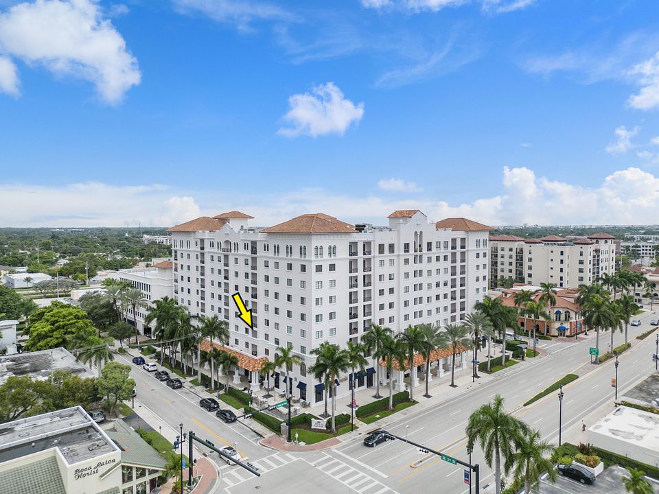 Active With Contract: $4,000 (2 beds, 2 baths, 1058 Square Feet)