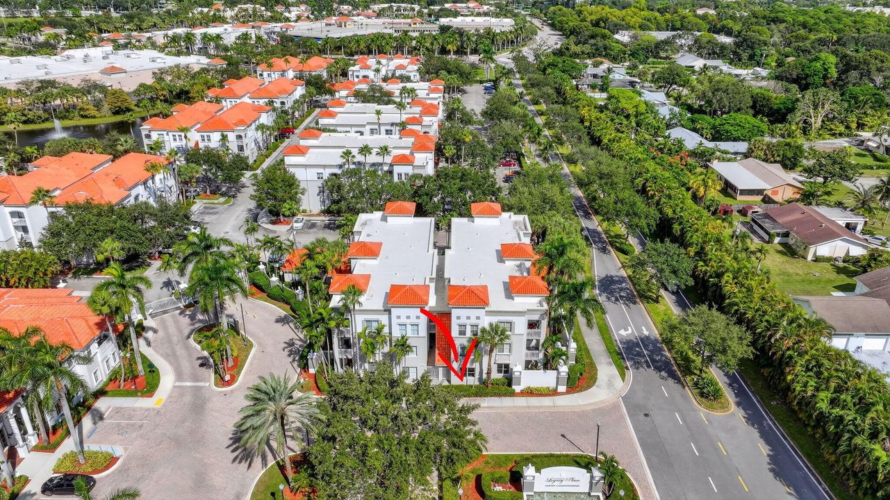 For Sale: $379,900 (2 beds, 2 baths, 1345 Square Feet)