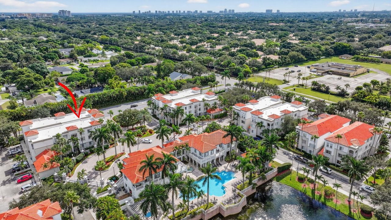 For Sale: $379,900 (2 beds, 2 baths, 1345 Square Feet)