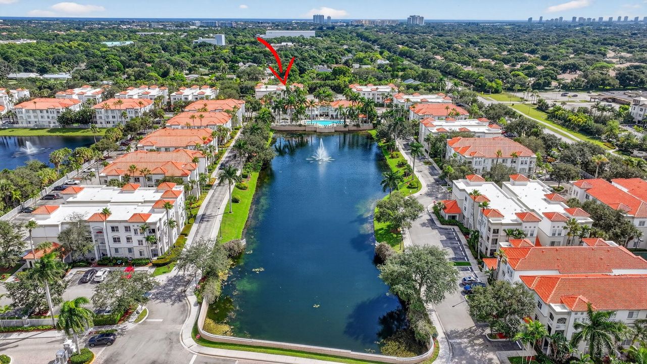 For Sale: $379,900 (2 beds, 2 baths, 1345 Square Feet)