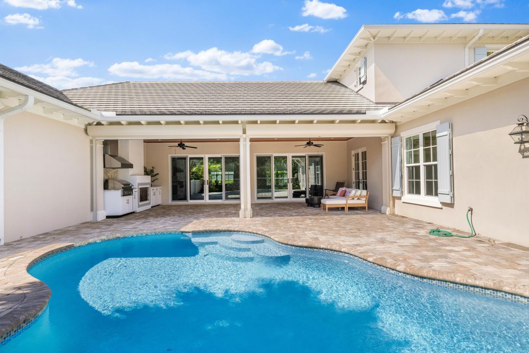 For Sale: $2,450,000 (4 beds, 4 baths, 3532 Square Feet)