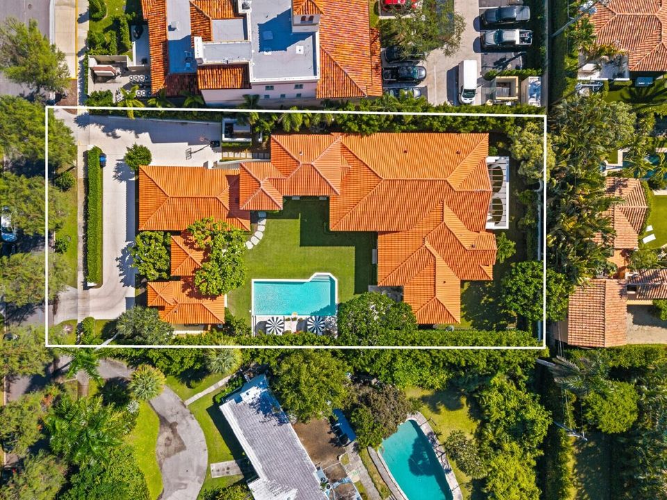 For Sale: $24,900,000 (6 beds, 7 baths, 5467 Square Feet)