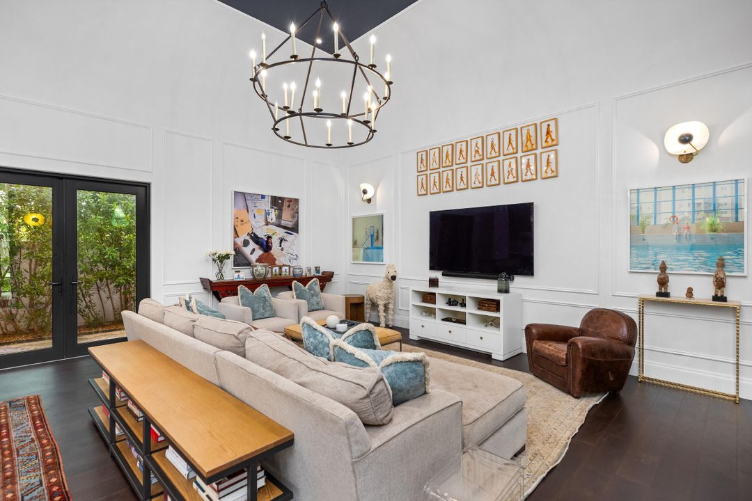 For Sale: $24,900,000 (6 beds, 7 baths, 5467 Square Feet)