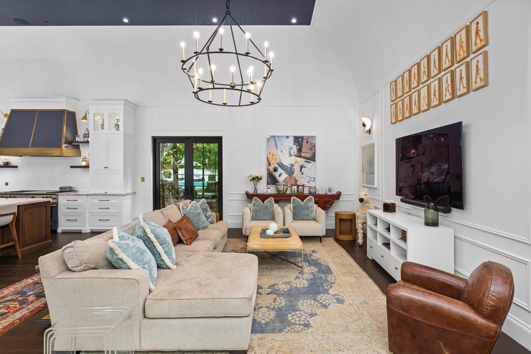 For Sale: $24,900,000 (6 beds, 7 baths, 5467 Square Feet)