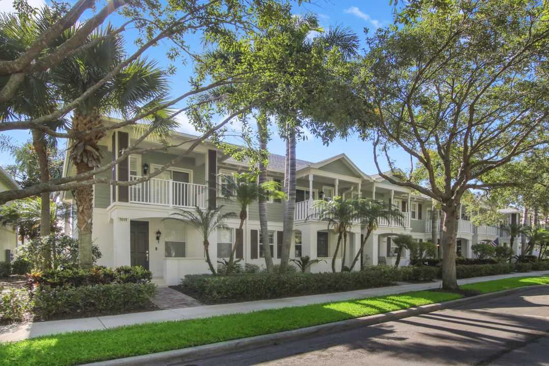 For Sale: $524,900 (3 beds, 2 baths, 1670 Square Feet)