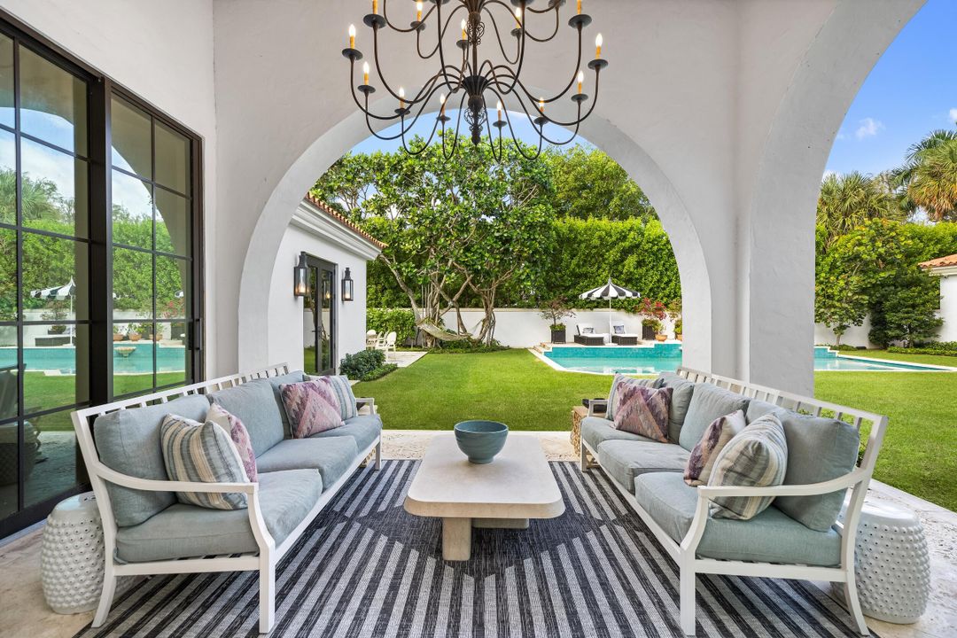 For Sale: $24,900,000 (6 beds, 7 baths, 5467 Square Feet)