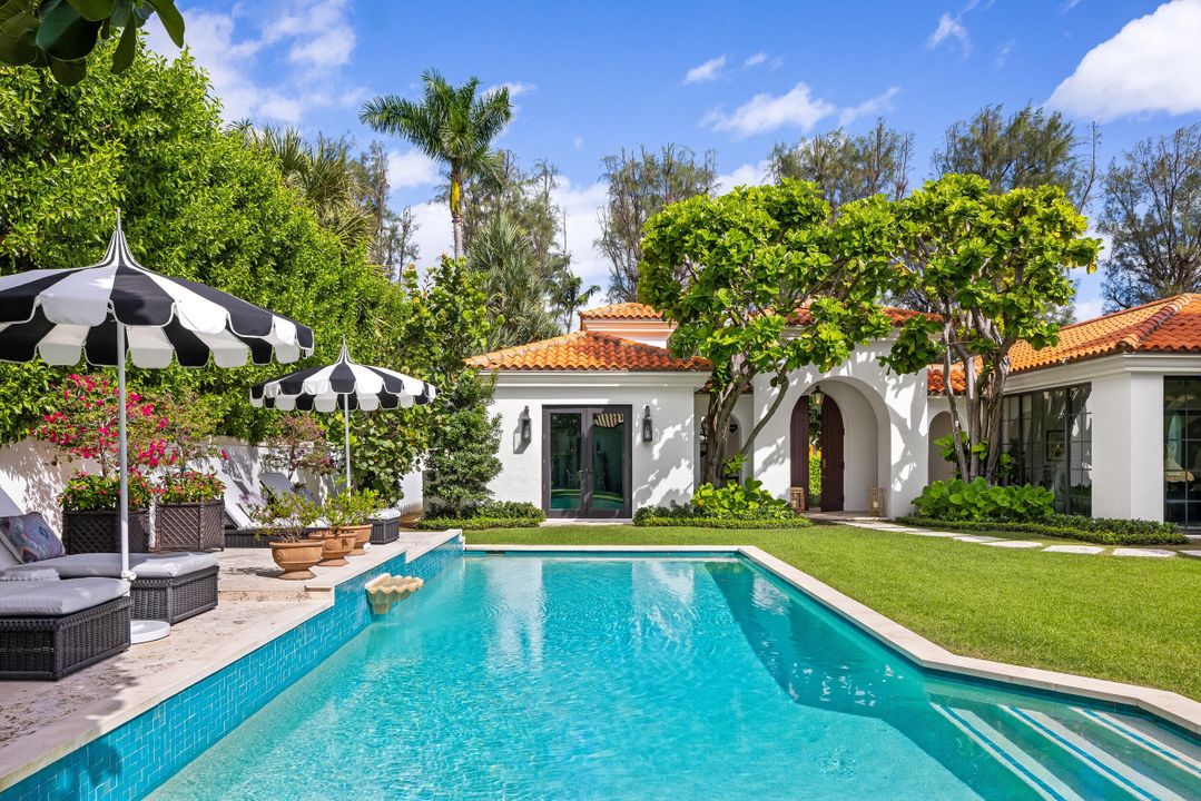 For Sale: $24,900,000 (6 beds, 7 baths, 5467 Square Feet)