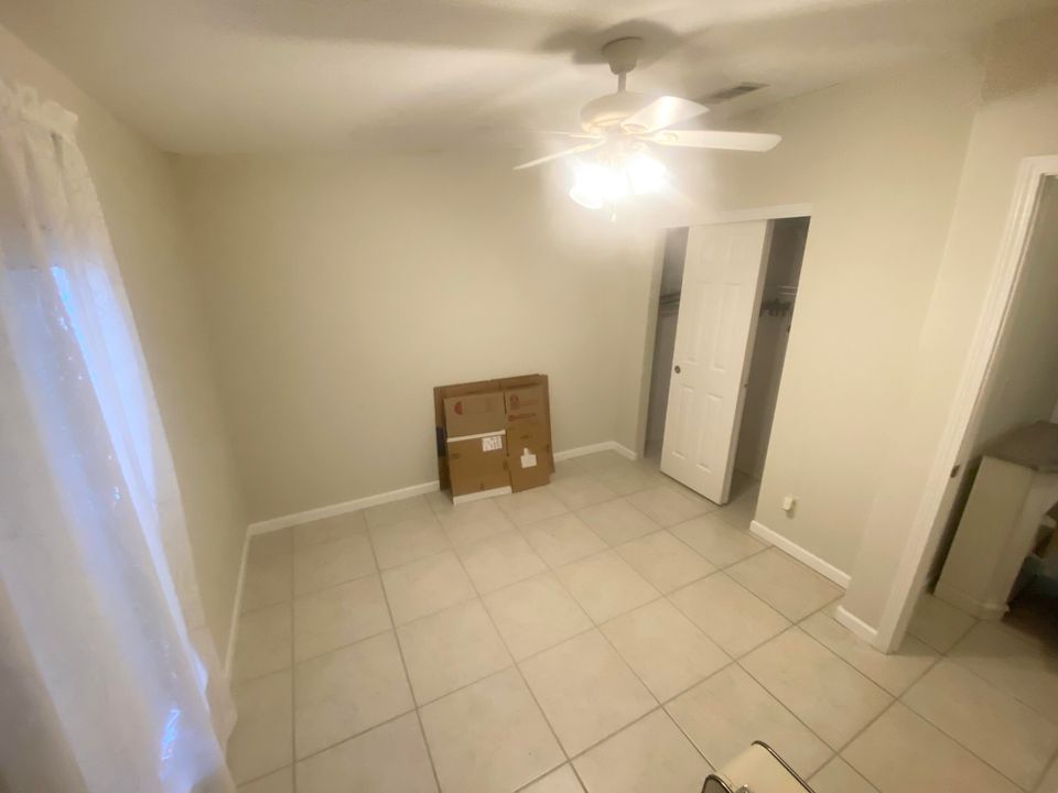 For Sale: $149,000 (3 beds, 2 baths, 1724 Square Feet)