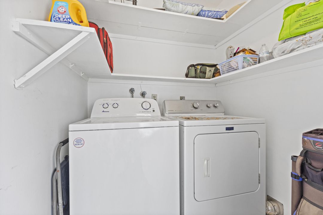 Active With Contract: $69,999 (1 beds, 1 baths, 760 Square Feet)