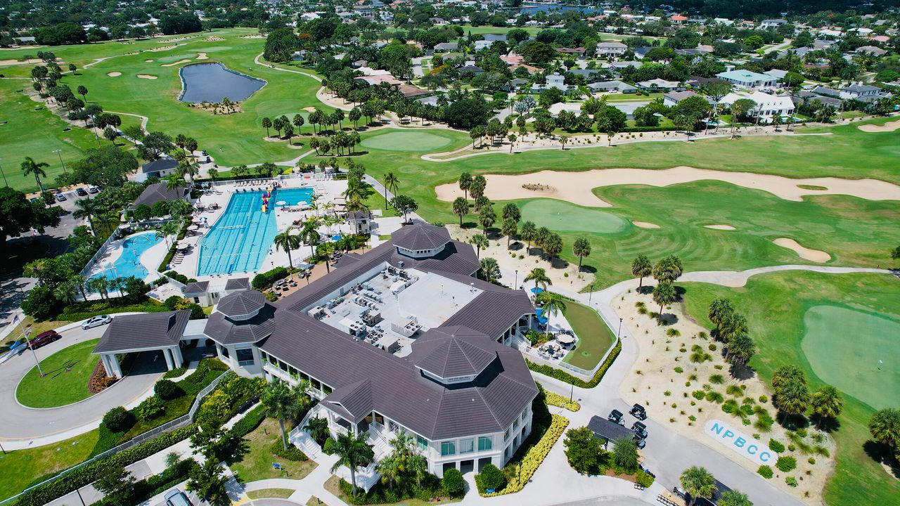 待售: $425,000 (2 贝兹, 2 浴室, 1440 平方英尺)