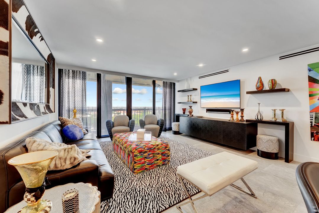 For Sale: $1,395,000 (2 beds, 2 baths, 1500 Square Feet)