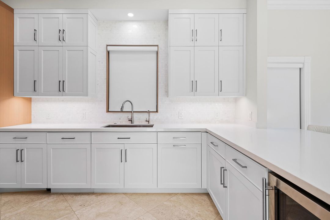 For Rent: $14,000 (3 beds, 3 baths, 3066 Square Feet)