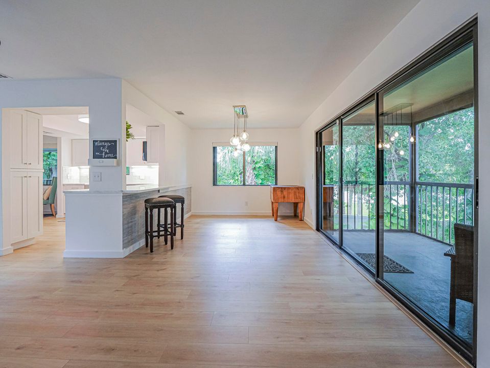 En Venta: $260,000 (2 camas, 2 baños, 1433 Pies cuadrados)