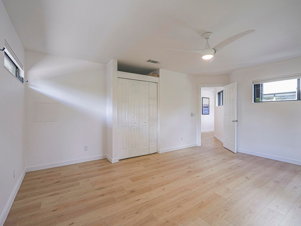 En Venta: $260,000 (2 camas, 2 baños, 1433 Pies cuadrados)