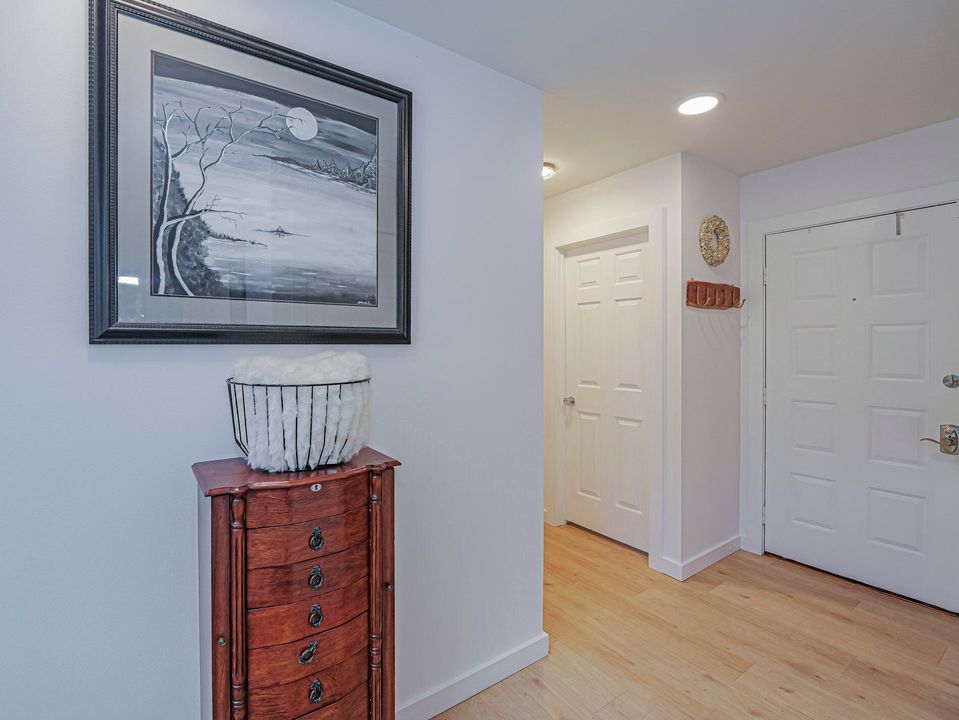 En Venta: $260,000 (2 camas, 2 baños, 1433 Pies cuadrados)