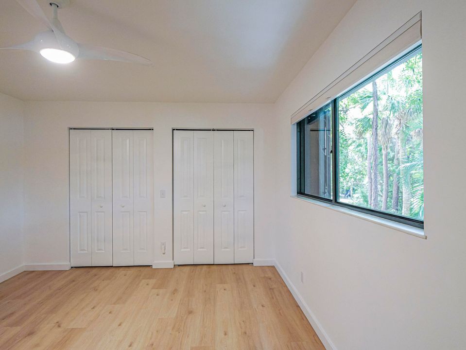 En Venta: $260,000 (2 camas, 2 baños, 1433 Pies cuadrados)