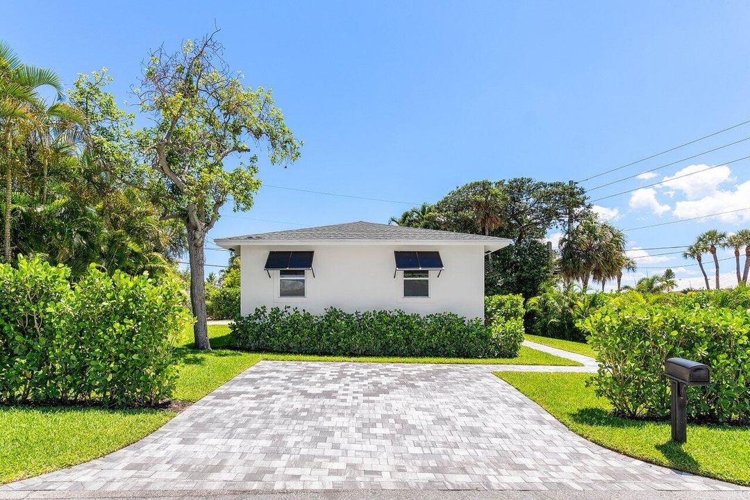 На продажу: $1,150,000 (3 спален, 2 ванн, 1304 Квадратных фут)