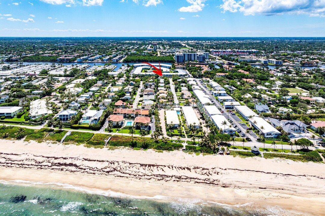 На продажу: $1,150,000 (3 спален, 2 ванн, 1304 Квадратных фут)