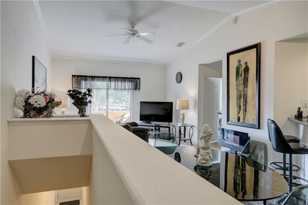 For Sale: $170,000 (1 beds, 1 baths, 825 Square Feet)