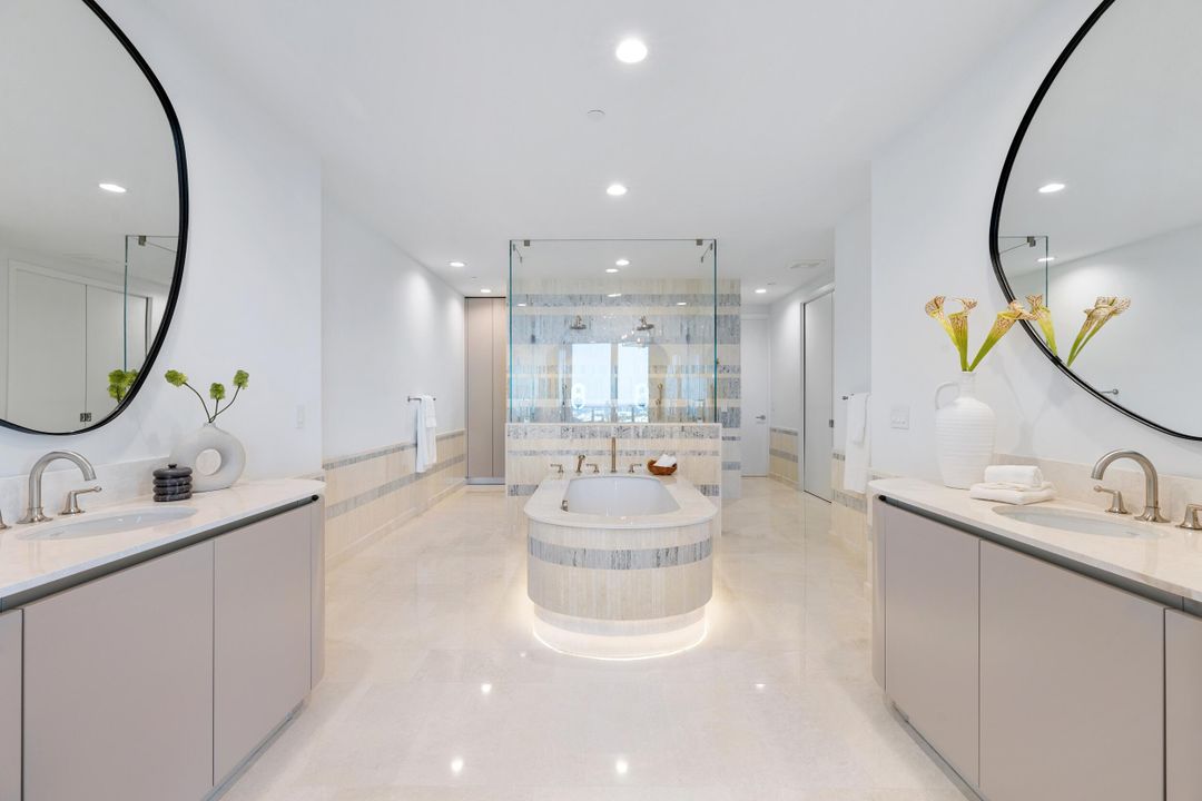 For Sale: $13,995,000 (4 beds, 4 baths, 4420 Square Feet)