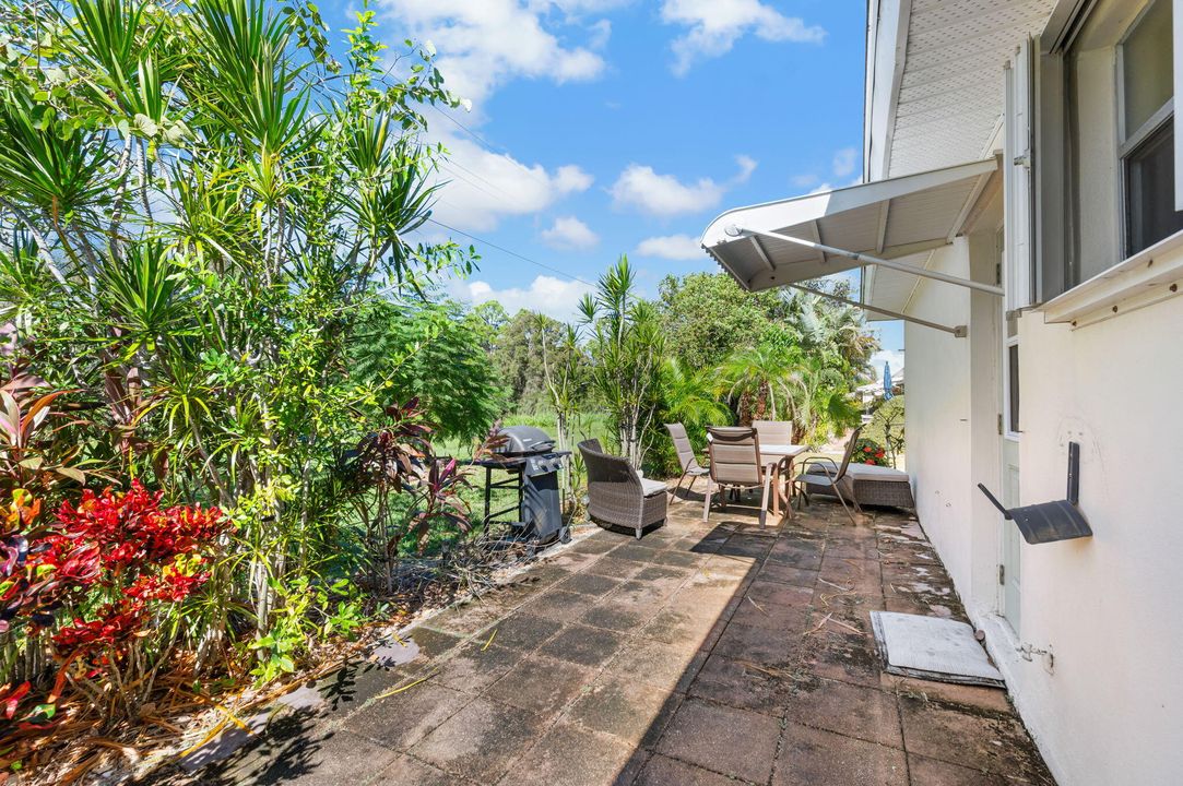 For Sale: $130,000 (2 beds, 2 baths, 1284 Square Feet)